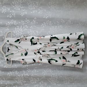 EUC!!  BANANA REPUBLIC FLORAL DRESS
